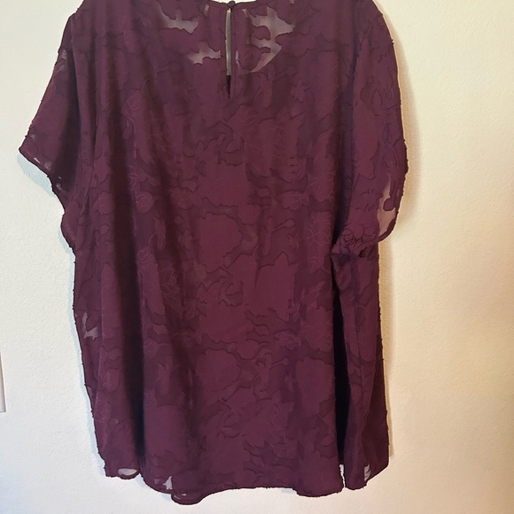 Torrid Deep Purple Abby Chiffon Clip
Floral Top- Size 4 - Picture 2 of 8